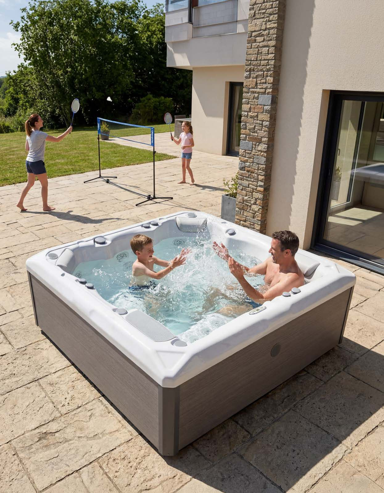 Spa Odyssée 536L + Hifi